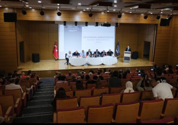 MUDANYA ÜNİVERSİTESİ YÜZDE 100 DOLULUKLA EĞİTİME BAŞLIYOR
