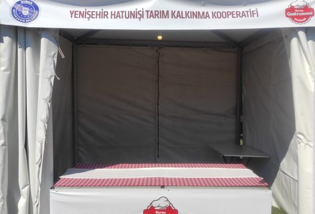 İYİ YENİŞEHİR; BURSA GASTRONOMİ FESTİVALİ  YENİŞEHİR İÇİN BİR UTANCA DÖNÜŞTÜ.