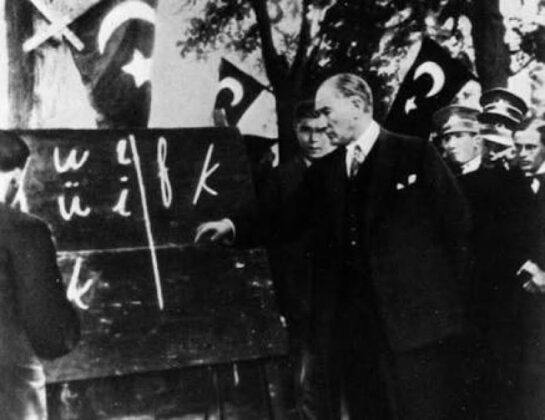 ZİL KİMİN İÇİN ÇALDI… OKULLAR BUGÜN AÇILDI…