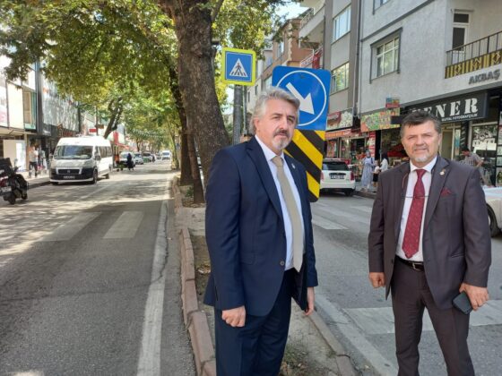 GENÇ BURSA; ” Yeşil Yayla Caddesi Yıldırım’ın Vizyon Caddesidir! Acilen Kapsamlı Kentsel Dönüşüm Yapılmalı!”