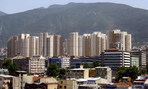 “VATANDAŞIMIZIN KONUT UMUDU SÖMÜRÜLÜYOR”