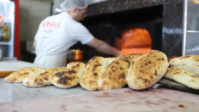 ‘ENFES CAĞ DÖNER’ TEK ŞUBESİYLE İLK GÜNKÜ LEZZETİYLE HİZMET VERİYOR