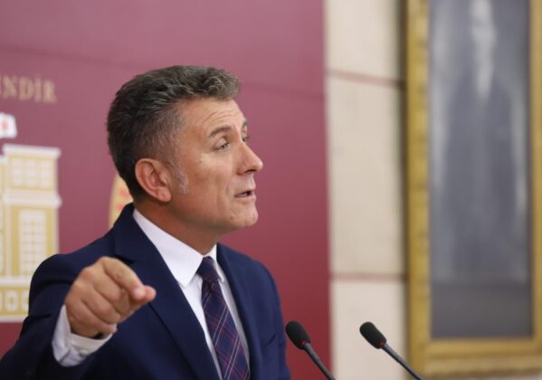 Yanlış kararlar küçükbaş hayvancılığı bitiriyor