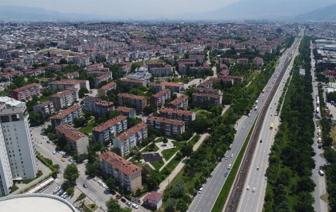 ZAFER BURSA; Akpınar 1050 Konutlar Dönüşümüyle İnşaat Firmaları Kazançlı Çıkacak, Mülkiyet Sahipleri Binalarını Bile Kaybedebilecek!