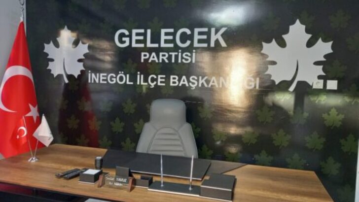 Gelecek Partisi İnegöl’ü Ayağa Kaldırdı!