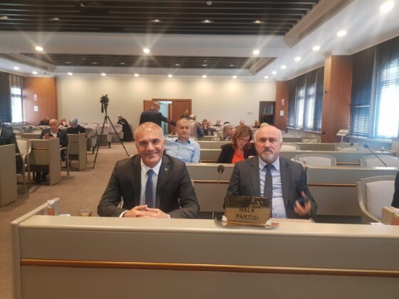 CHP YILDIRIM MECLİS; Ekonomik krizdeyiz, çocuklarımıza beslenme yardımı yapıp kumanya dağıtalım!