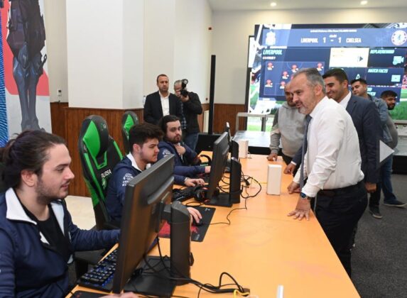 Bursa’ya ‘burs’ ödülü
