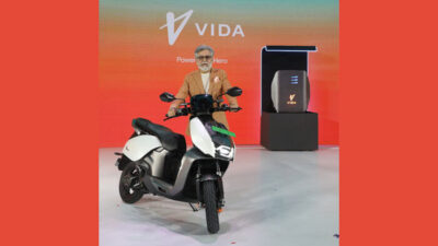 Hindistan’ın İlk Tam Entegre Elektrikli Scooter’ı  Vida V1 Piyasaya Sürüldü