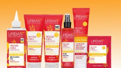 URBAN Care Twisted Curls Hibiscus & Shea Butter Serisi İle Gün Boyu Belirgin & Şeklini Koruyan Bukleler