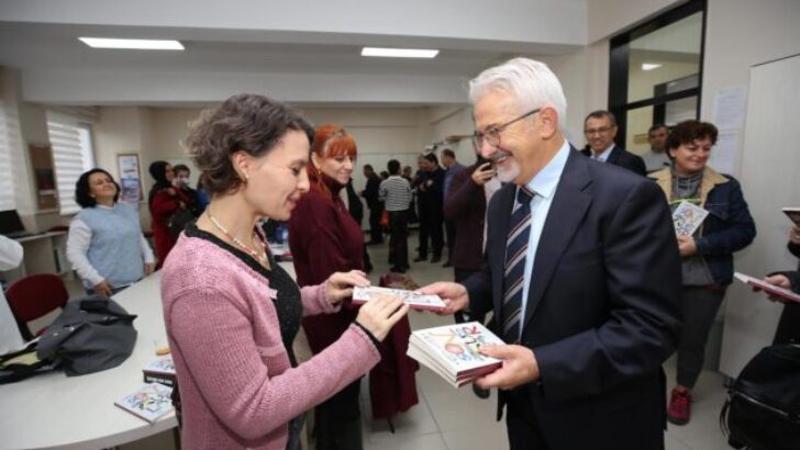 BAŞKAN ERDEM’DEN OKULLARA ÖĞRETMENLER GÜNÜ ZİYARETİ