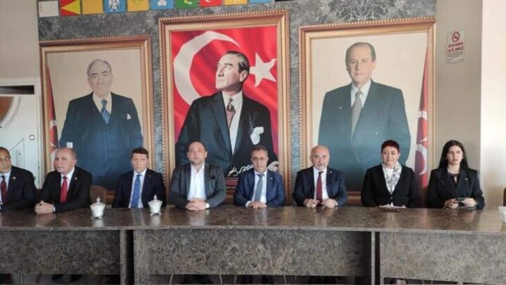 MHP İnegöl’den “Milletvekilliği” İçin İstifa!