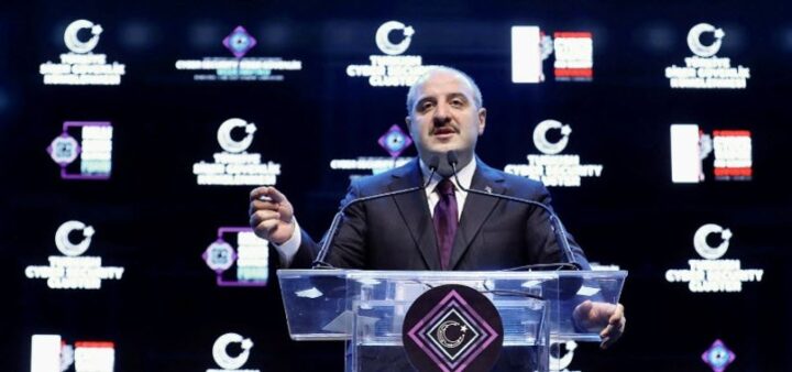 “Bakan Varank: Bu kadar yazılımcı yurt dışına gitmiş değil!”