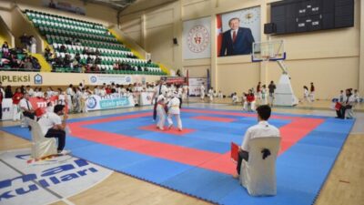 YILDIRIM’DA KARATE RÜZGÂRI