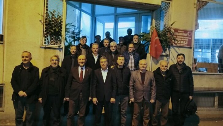 Saadet Partisinden Bursa Keşanlılar Derneğini ziyaret