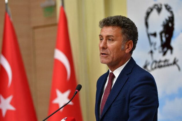 CHP Bursa Milletvekili Sarıbal;  Siyasete teslim olmuş hukuk düzeni adalet dağıtamaz