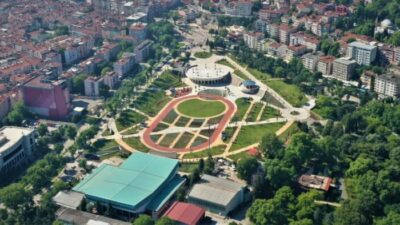 TDP BURSA; “ATATÜRK STADINI TARİHE GÖMEN ZİHNİYET BURSA’NIN SÜPER LİGE ÇIKMASINI ÖTELEMİŞTİR!”