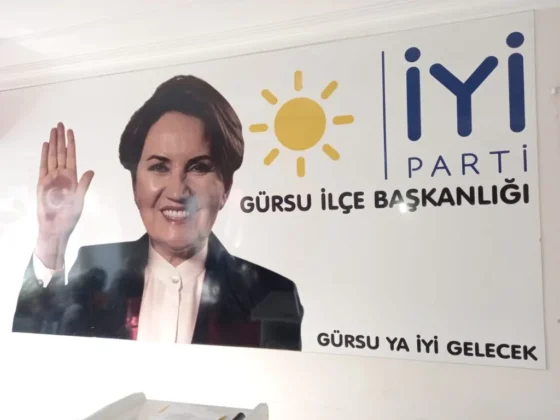 Miting Gibi Devir Teslim! Gürsu’da İYİ Rüzgar!