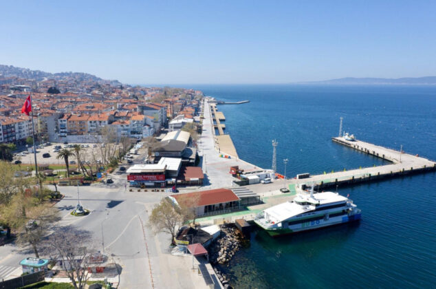 MHP MUDANYA; CHP İlçe Başkanı o masalları CHP’li belediye meclis üyelerine anlatsın!