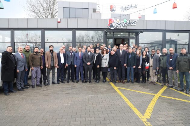 Bursa İl Milli Eğitim Müdürü Serkan Gür Usta Öğretiler ile Bir araya Geldi