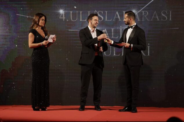 4. Uluslararası Kalite Ödüllerinde Parlakyiğit ödülünü aldı!