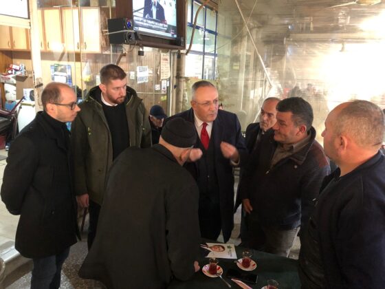 GELECEK BURSA; Halk mutsuz, gergin ve moralsiz!
