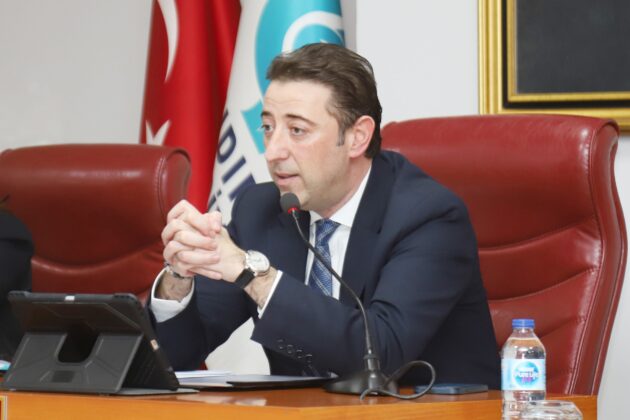 BAŞKAN TOLGA TOSUN SÖZ VERDİĞİ PROJELERİ HAYATA GEÇİRİYOR