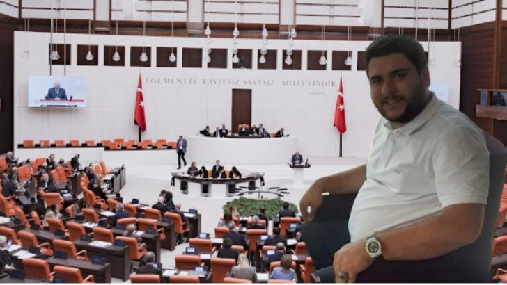 BURSADAN GENÇ ADAY , MİLLETVEKİLİ ADAY LİSTESİNDE BURSA 1. SIRADA RECEP BATUHAN ÖZKAN İSMİ BURSA KULİSLERİNDE.