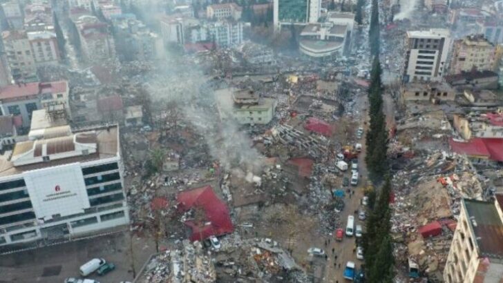 BURSA İÇİN BİRLİK; Deprem Dirençli Kentler İstiyoruz… Proteo’nun Heykeli Dikilsin!