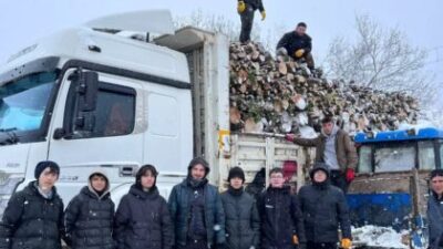 İnegöllü Gençlerden Depremzedelere Yürekleri Isıtan Anlamlı Hareket!