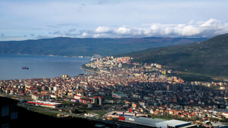 Gemlik Sallanırsa Sonuç Yıkım Olacak!