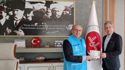 Türk Diyanet Vakfı Sen: “Şimdi maaşımızı paylaşıp kardeşimizle yakınlaşma zamanıdır” demişti sözünü tuttu.