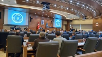 Bursa Büyükşehir Meclis Toplantısında “Liyakatsiz” Tartışması Damga Vurdu!