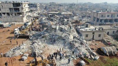 BURSA İÇİN BİRLİK; “Depremi Fırsat Bilerek Zam Yapılmasına Gözyumanlar Seferberlik Halinde Olan Vatandaşımızın Şevkini Kırıyor!”