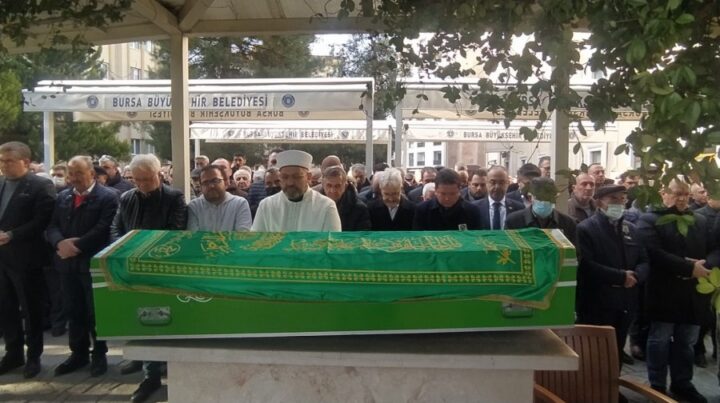 Okumuş son yolculuğunda