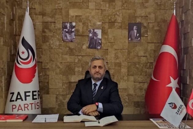 Zafer Partisi Bursa İl Başkanı Adem Şimşek ve Yöneticilerinden Şok İstifa!