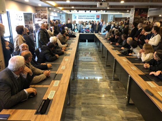 Türkiye’de AKP’nin ekonomi politikalarıyla emek sömürüsü arttı, işçi sınıfı yoksullaştı