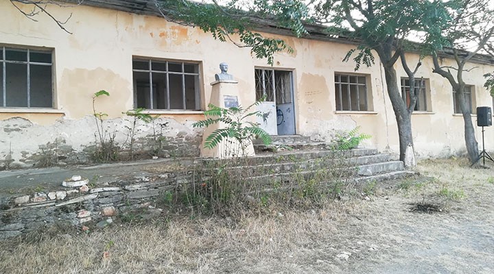 “DAĞ YÖRESİNDE SAĞLIK OCAKLARI KURULMALI KÖY OKULLARI YENİDEN AÇILMALIDIR”