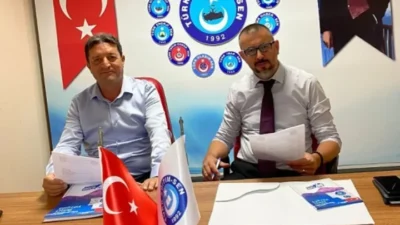 Türk Eğitim Sendikası Bursa Şubeleri Deprem Bölgesinde Çocukların Gönlünde Taht Kurdu!