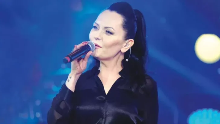 Sibel Alaş 28 yıl sonra yeniden “Adam” dedi