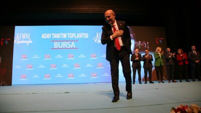Aday tanıtım toplantısında Mehmet Atmacaya yoğun tezahürat