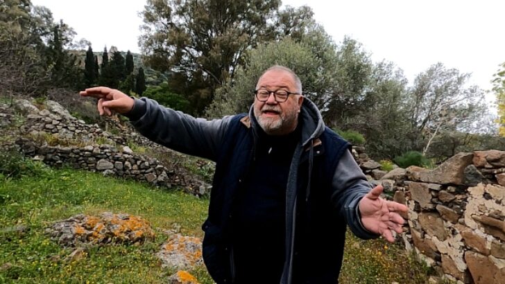 Adil Akbaşoğlu’ndan bayramlık şarkı: “Bugün Bayram Edelim”