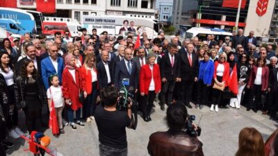 CHP Bursa Örgütü Ata’nın huzurundaydı