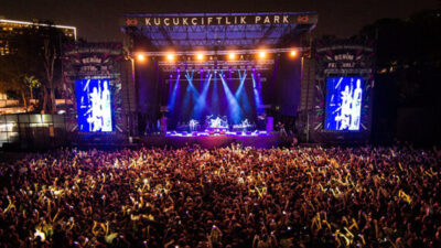 ŞEHRİN ASİ ÇOCUKLARI, 4 HAZİRAN’DA KÜÇÜKÇİFTLİK PARK’IN YENİ FESTİVALİ PUNK RIOT DAY’DE BULUŞACAK!