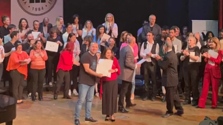 NİLÜFER’İN ÇOCUK VE GENÇLİK KOROLARINA ÖDÜL