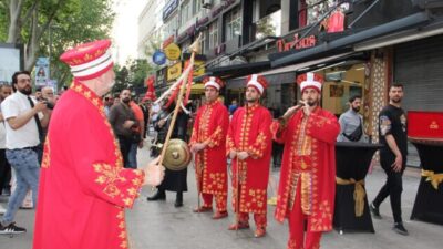 TATLI DEVİNDEN MEHTER MARŞLI AÇILIŞ