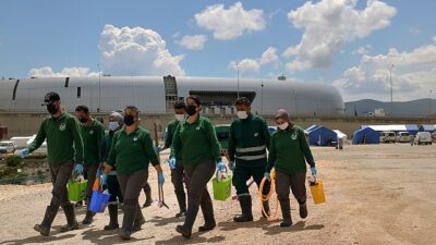 Cif, 55 çadır kentte yaşam alanlarının temizliği için çalışıyor