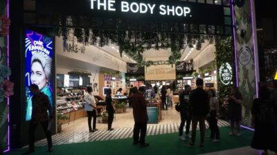 THE BODY SHOP’UN EZBER BOZAN MAKYAJ ÜRÜNLERİ