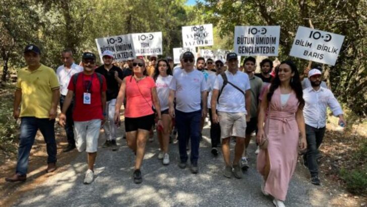 PROF. DR. ÜMİT ÖZDAĞ, 100. YIL CUMHURİYET DOĞA YÜRÜYÜŞÜ’NE KATILDI