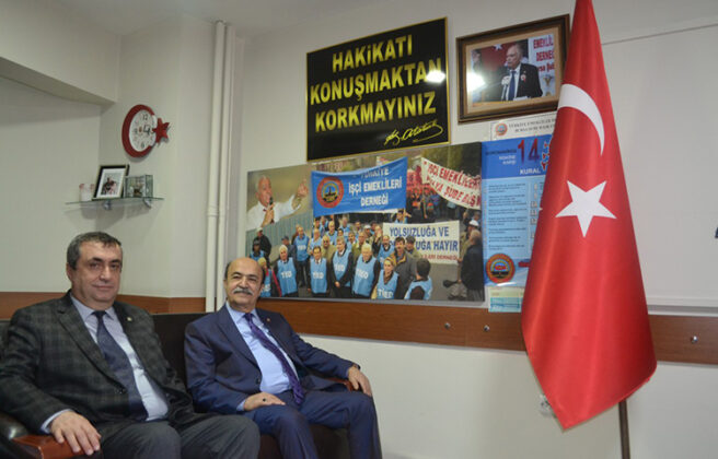 Türkiye’de İlk Kez Emekliler TBMM’sine Mektup Yazdı! “Vicdanlarınıza Sesleniyoruz! Biz Dilenci Değiliz, Alın Terimizin Hakkını İstiyoruz!”