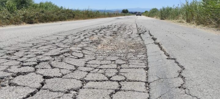 Yenişehir’de Yol Çöktü! İYİ İnsanın İsyanı Asfalt Döktürdü!